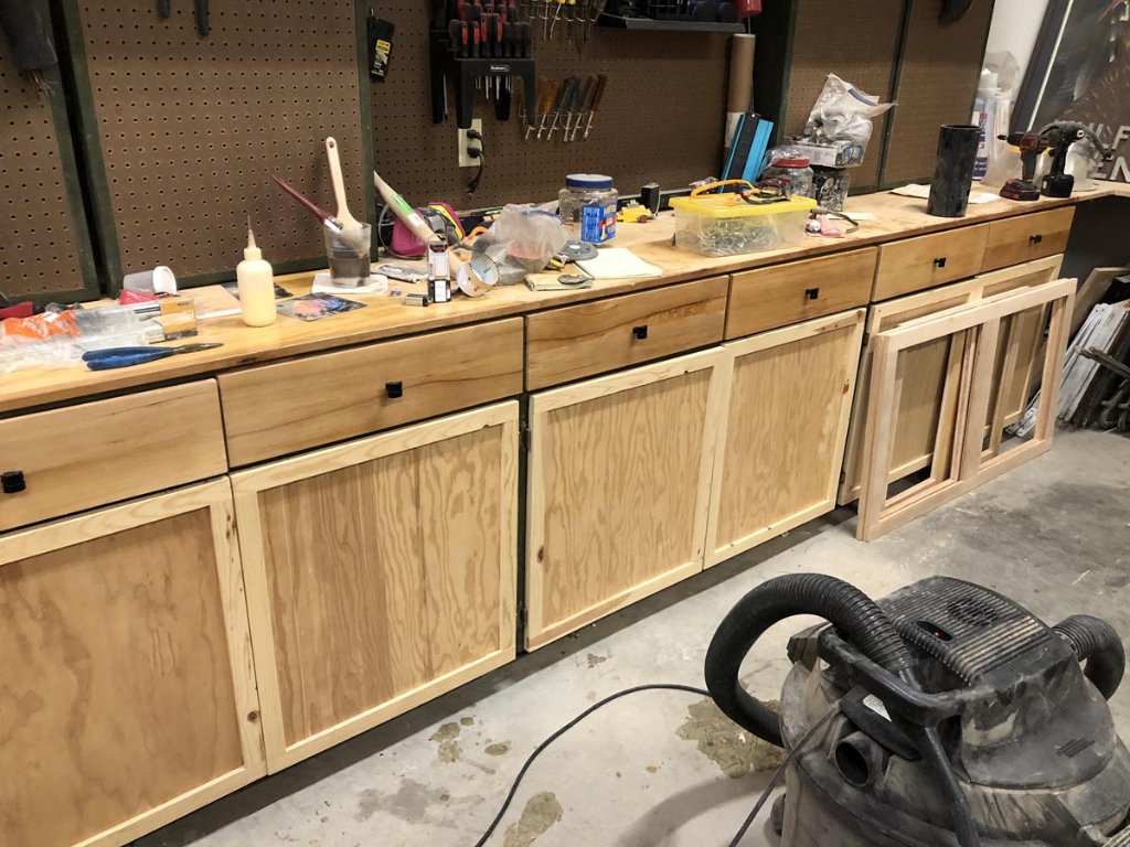 Custom_Shop_Cabinets.jpg